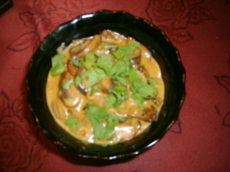 Rinderfilet mit Champignonsauce - 466 kcal/100g