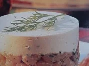 Lachstatar mit Frischkäsehaube - Rezept