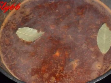 Fleischgerichte:Hackfleischbällchen in Tomatensoße - Rezept - Bild Nr. 24