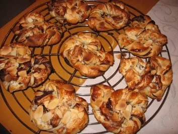 Rezept: Schnelle Mini-Russen Brezeln Bild Nr. 7 Schnelle Mini-Russen Brezeln - Rezept - Bild Nr. 7