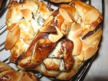 Rezept: Schnelle Mini-Russen Brezeln Bild Nr. 8 Schnelle Mini-Russen Brezeln - Rezept - Bild Nr. 8