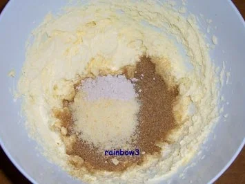 Backen: Quarktorte mit Ananas und Schokostreusel - Rezept - Bild Nr. 4