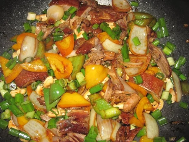 gebratene Entenbrust mit Cashewkernen - Rezept