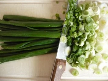 Rezept: Nudeln mit Hackbällchen und Frischkäsesoße Bild Nr. 2 Nudeln mit Hackbällchen und Frischkäsesoße - Rezept - Bild Nr. 2