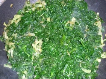 Rezept: ++ Fleischlos+ + Quarkknödel auf Blattspinat Bild Nr. 5 ++ Fleischlos+ + Quarkknödel auf Blattspinat - Rezept - Bild Nr. 5