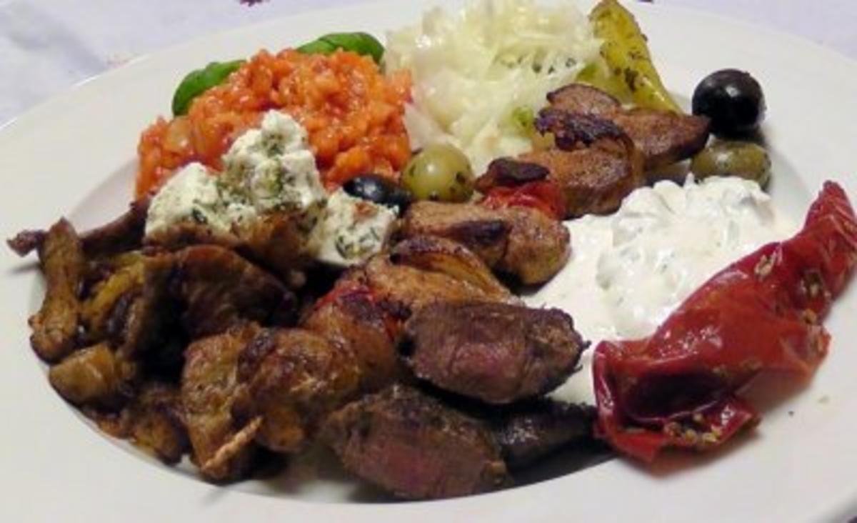 Bilder für griechischer Grillteller (Gyros;Souflaki;Lammsteak) - Rezept