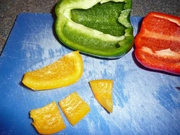 Rezept: Paprika-Möhren-Hähnchenwürfel Bild Nr. 5 Paprika-Möhren-Hähnchenwürfel - Rezept - Bild Nr. 5