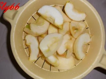 Rezept: Kuchen:Apfelstrudel für die ganze Familie Bild Nr. 7 Kuchen:Apfelstrudel für die ganze Familie - Rezept - Bild Nr. 7