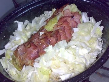 Lendchen im Spitzkohl-Speckmantel - Rezept