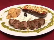 Rezept: Lammlende auf orientalischem Kartoffelpรผree an gefรผllten Auberginen (Leo Bartsch) Lammlende auf orientalischem Kartoffelpรผree an gefรผllten Auberginen (Leo Bartsch) - Rezept