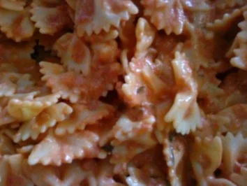 Zwergi's Lachs - Farfalle - Rezept - Bild Nr. 2