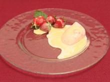 Erdbeer-Eis mit Mostrich (Arved Birnbaum) - Rezept