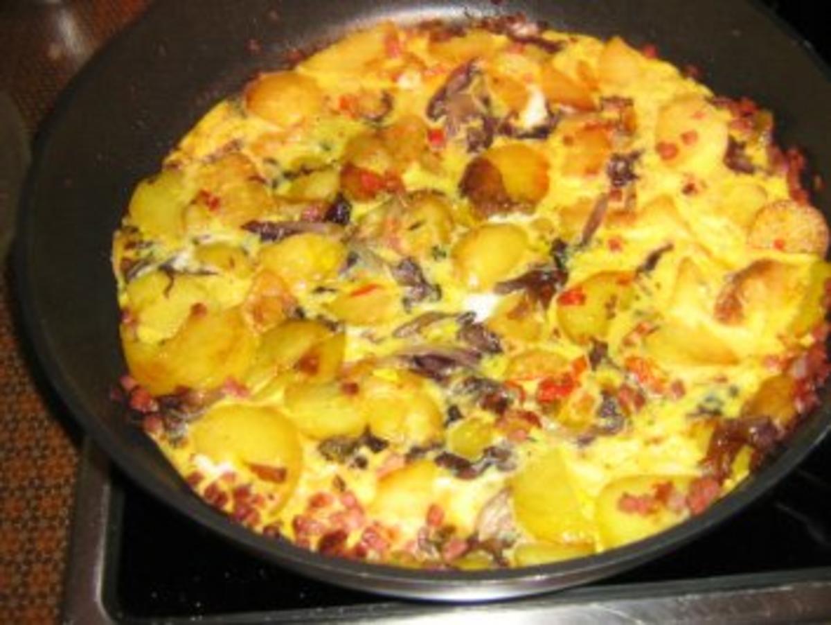 Frittata aus Kartoffeln, Schinken Radicchio und Ei - Rezept - Bild Nr. 6