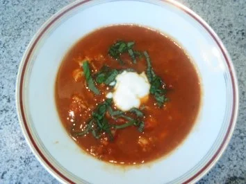 Rezept: Tomaten-Graupensuppe Tomaten-Graupensuppe - Rezept