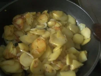 Rezept: Bratkartoffel-Porree-Pfännchen Bild Nr. 7 Bratkartoffel-Porree-Pfännchen - Rezept - Bild Nr. 7