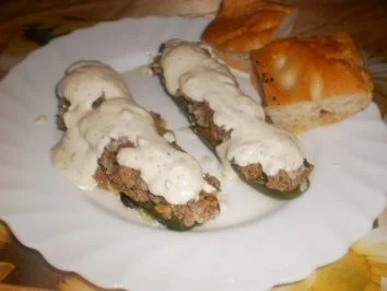 Rezept: KOUSA MIHSHI BI LABAN ~ Gefüllte Zucchini mit Joghurtsauce KOUSA MIHSHI BI LABAN ~ Gefüllte Zucchini mit Joghurtsauce - Rezept