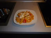 Paprika - Nudeln mit Forellenfilet - Rezept