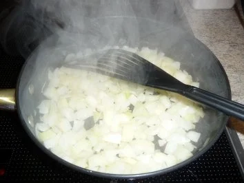 Rezept: Pasta :Meine Maultaschen...heute... in Brühe mit Ei Bild Nr. 4 Pasta :Meine Maultaschen...heute... in Brühe mit Ei - Rezept - Bild Nr. 4