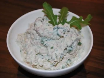 Rezept: Schinken-Rucola-Dip Schinken-Rucola-Dip - Rezept