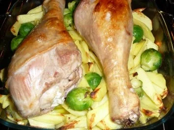 Putenunterkeulchen auf Ofenkartoffeln - Rezept - Bild Nr. 2