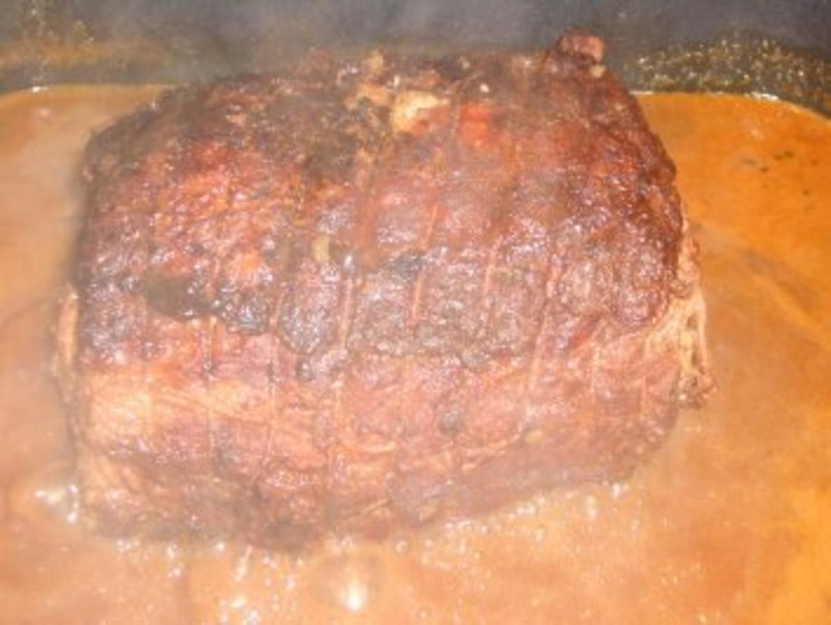 Fleisch : Gefüllter Schweinerollbraten mit Zwiebel ~ Roquefortfüllung ...