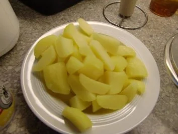 Rezept: Frikadellen auf Kohlrabi Gemüse und Kartoffelnrösti Bild Nr. 4 Frikadellen auf Kohlrabi Gemüse und Kartoffelnrösti - Rezept - Bild Nr. 4