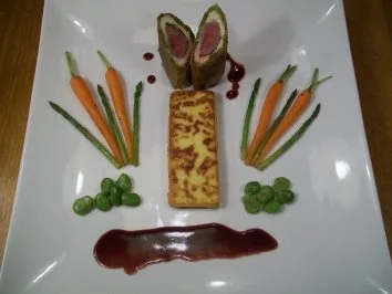 Zigarre vom Lammfilet/Minigemüse/Polentaschnitte/Rotwein-Thymian-Sauce - Rezept - Bild Nr. 12