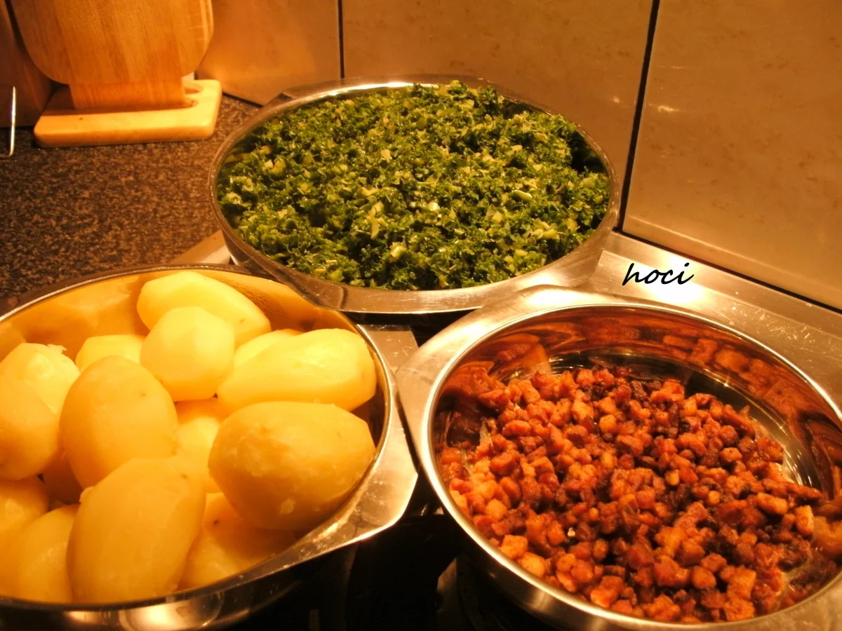 BOERENKOOLSTAMPPOT MET ROOKWORST - Rezept - Bild Nr. 9