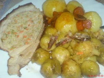 Gefüllter Gemüsebraten, und Speckrosenkohl - Rezept