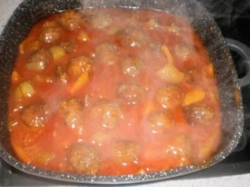 Izmir Köftesi ~ Köfte in Tomatensauce - Rezept - Bild Nr. 11