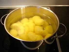 Selbstgemachte Herzoginnenkartoffeln - Rezept - Bild Nr. 6