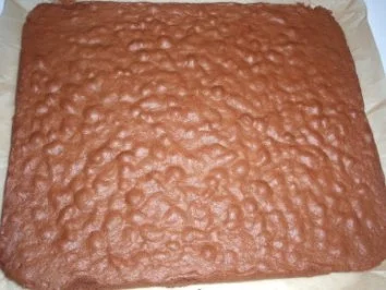 Rezept: Torte: Kirsch-Flockenschnitten - After Eight Bild Nr. 4 Torte: Kirsch-Flockenschnitten - After Eight - Rezept - Bild Nr. 4