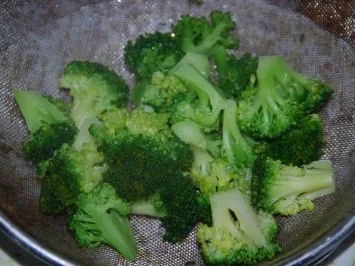 Gaeng Ped Gung - Rotes Thai-Curry mit Garnelen - Rezept - Bild Nr. 2