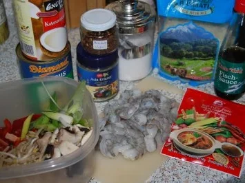 Gaeng Ped Gung - Rotes Thai-Curry mit Garnelen - Rezept - Bild Nr. 3