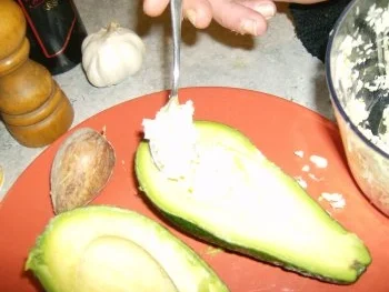 Rezept: Avocado Snack ala Moni Bild Nr. 5 Avocado Snack ala Moni - Rezept - Bild Nr. 5