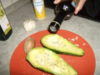 Rezept: Avocado Snack ala Moni Bild Nr. 6 Avocado Snack ala Moni - Rezept - Bild Nr. 6