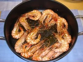 Black Tiger Prawns mit Tagliatelle und Kräutersauce - Rezept - Bild Nr. 2