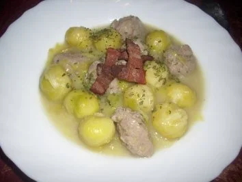 Rezept: Teufelchens Rosenkohl mit Koriander-Hack-Bällchen Bild Nr. 8 Teufelchens Rosenkohl mit Koriander-Hack-Bällchen - Rezept - Bild Nr. 8