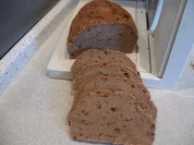 Sauerbrotteig mit Steinpilzen und Kräutern - Rezept