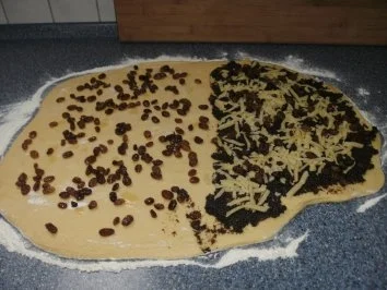 Rezept: 2 in 1 - Hefekuchen Bild Nr. 4 2 in 1 - Hefekuchen - Rezept - Bild Nr. 4