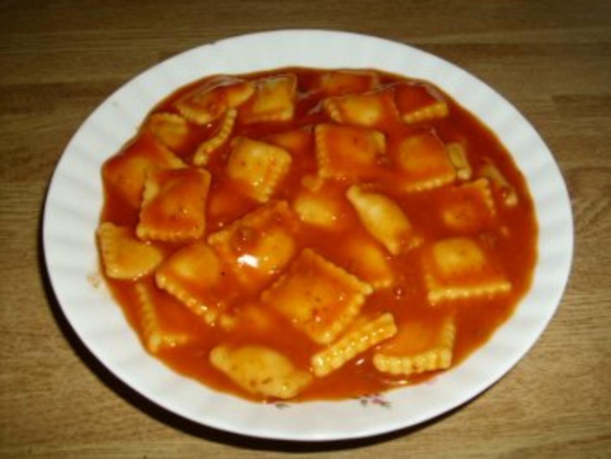 Bolognese Ravioli Rezept mit Bild kochbar.de
