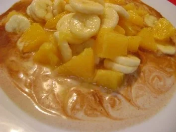 Rezept: Bananensalat mit Zimtjoghurt Bananensalat mit Zimtjoghurt - Rezept