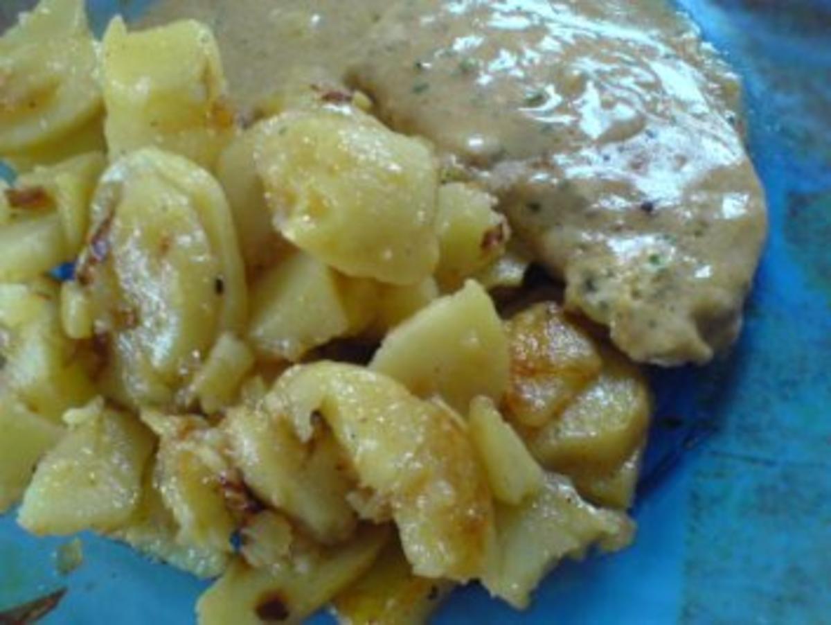 Bratkartoffeln mit Schnitzel in Sahnesoße - Rezept - Bild Nr. 24