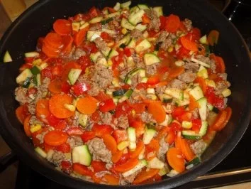 Putenhackpfanne mit Gemüse und Reis - Rezept - Bild Nr. 5