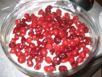 Rezept: Cookies-Kirsch-Pudding Bild Nr. 3 Cookies-Kirsch-Pudding - Rezept - Bild Nr. 3