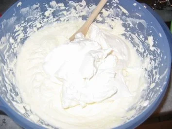 Stracciatella-Kirsch-Torte - Rezept - Bild Nr. 6