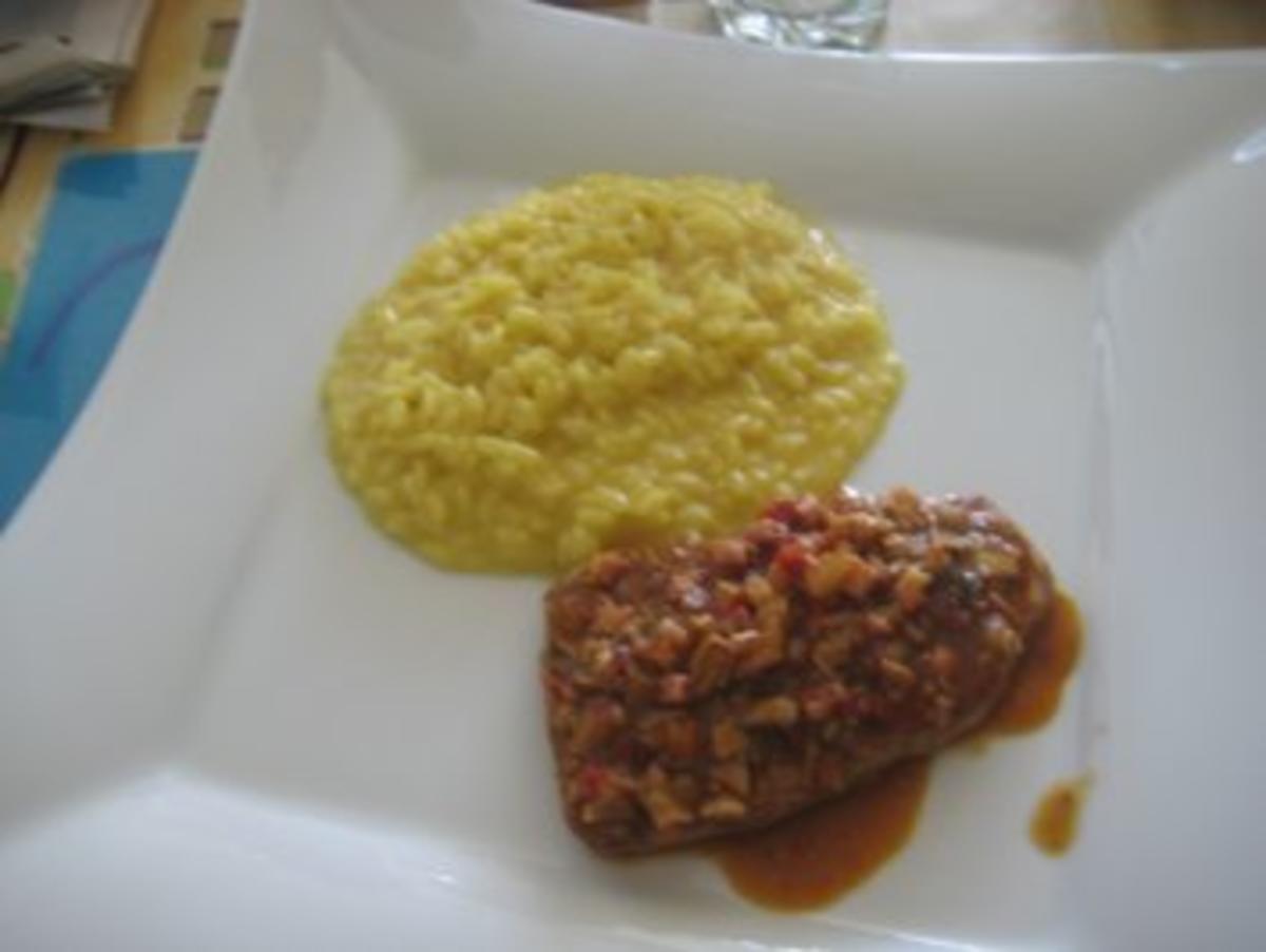 Bilder für Kalbsschnitzel an Steinpilz Jus mit Safranrisotto - Rezept