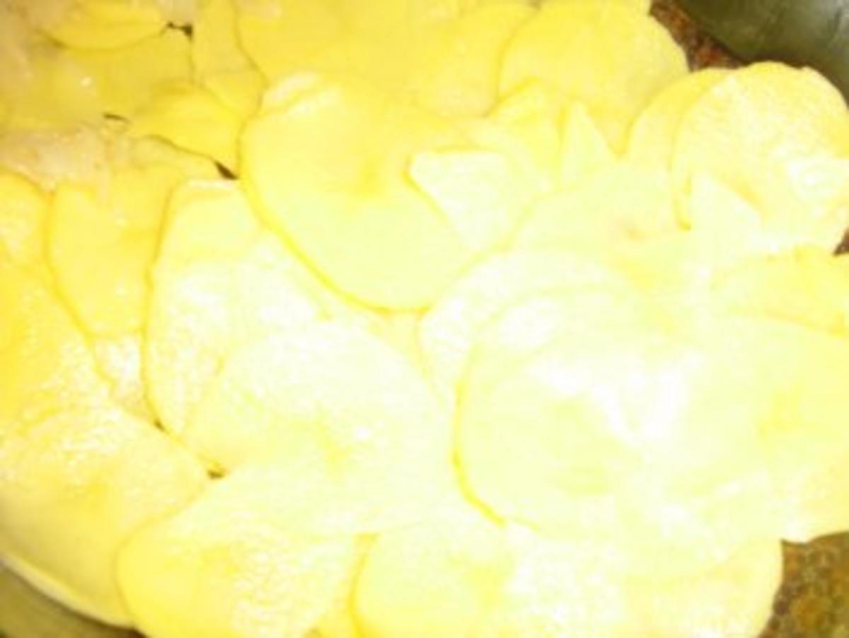 Kartoffel-Sauerkraut-Gratin mit Cabanossi - Rezept - Bild Nr. 3