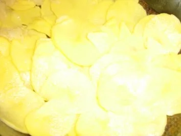 Kartoffel-Sauerkraut-Gratin mit Cabanossi - Rezept - Bild Nr. 3