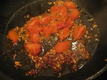 Spaghetti, Kapern, Sardellen, Pecorino und mehr... - Rezept - Bild Nr. 3